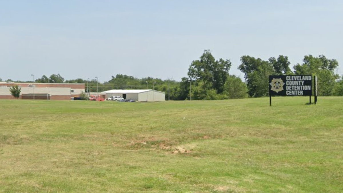 Oklahoma county jail seen from road in Google Maps photo