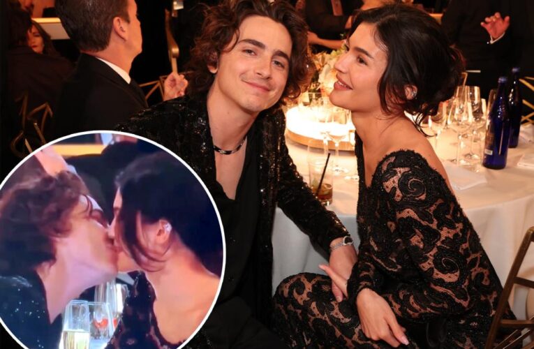 Did Timothée Chalamet say ‘I love you’ to Kylie Jenner at Golden Globes 2024?