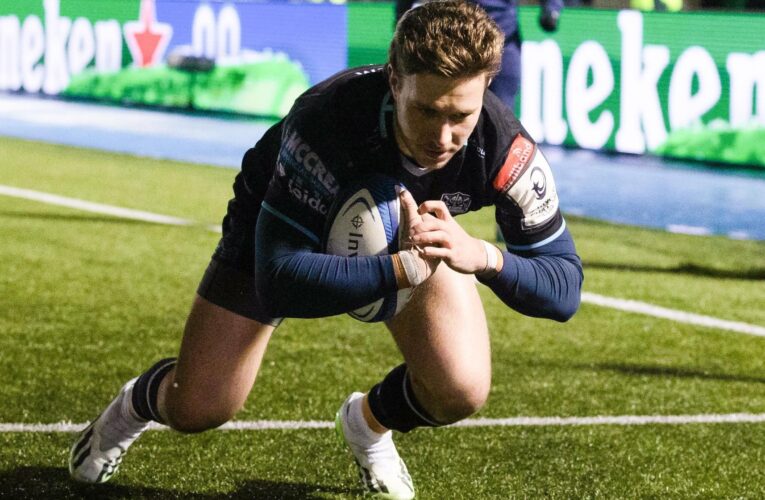 Rowe replaces injured Kinghorn in Scotland side to face Wales in Six Nations opener