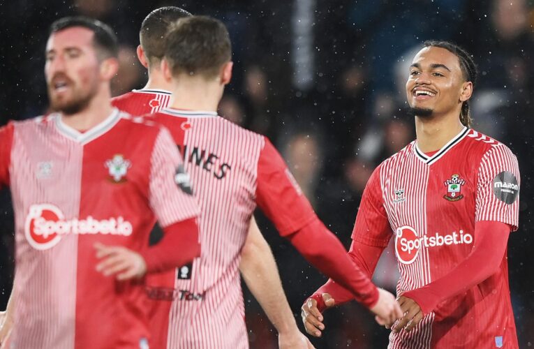 Southampton ease past Watford to set up Liverpool clash, Leeds progress
