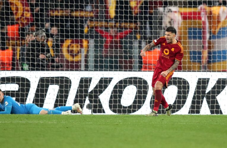 Roma overcome spirited Feyenoord in dramatic penalty shoot-out to reach next round