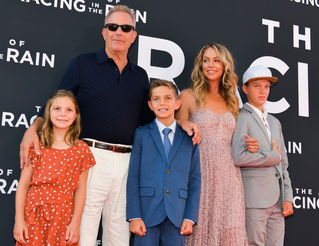 LOS ANGELES, CALIFORNIA - AUGUST 01: (L-R) Grace Avery Costner, Kevin Costner, Hayes Logan Costner, Christine Baumgartner, and Cayden Wyatt Costner attend the premiere of 20th Century Fox's "The Art of Racing in the Rain" at El Capitan Theatre on August 01, 2019 in Los Angeles, California. (Photo by Rodin Eckenroth/Getty Images)