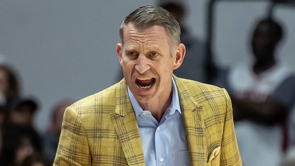 Nate Oats yells