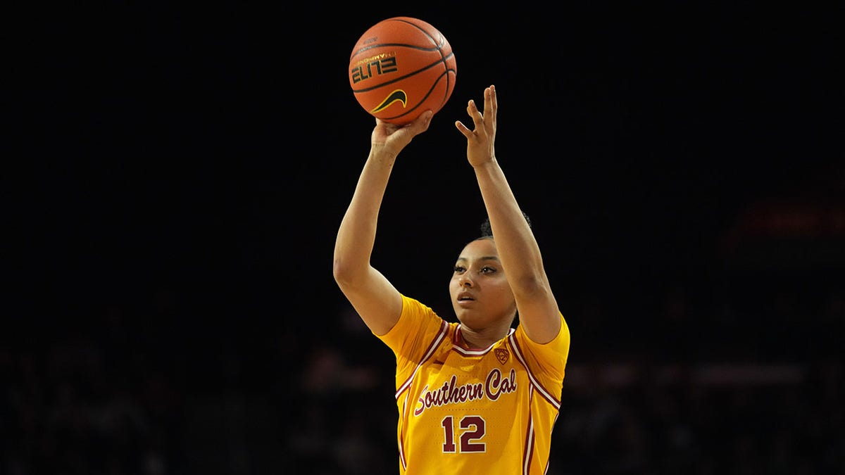 JuJu Watkins shoots the basketball