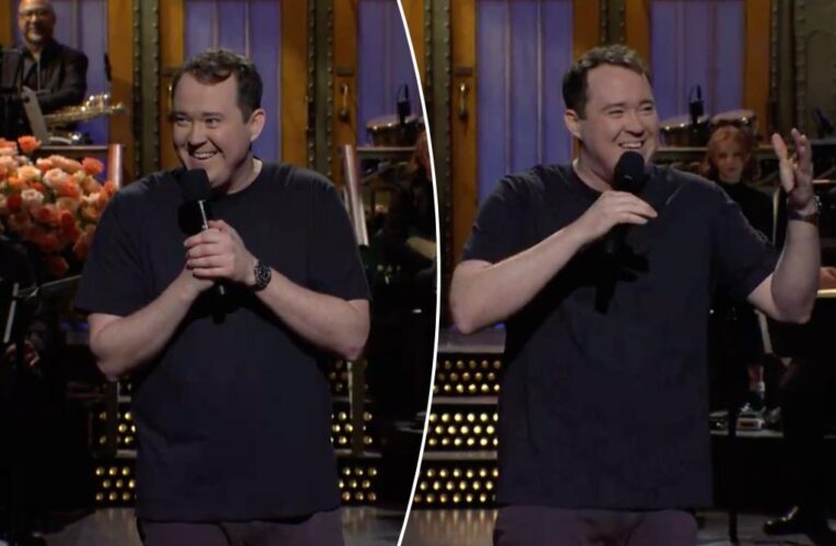 Shane Gillis opens SNL hosting gig with several jokes about Down Syndrome