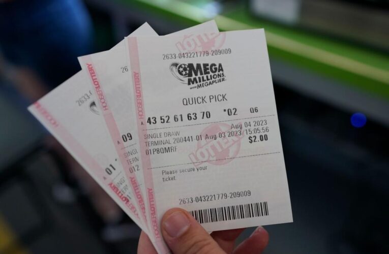 Mega Millions jackpot grows to $735 million after no grand prize winner