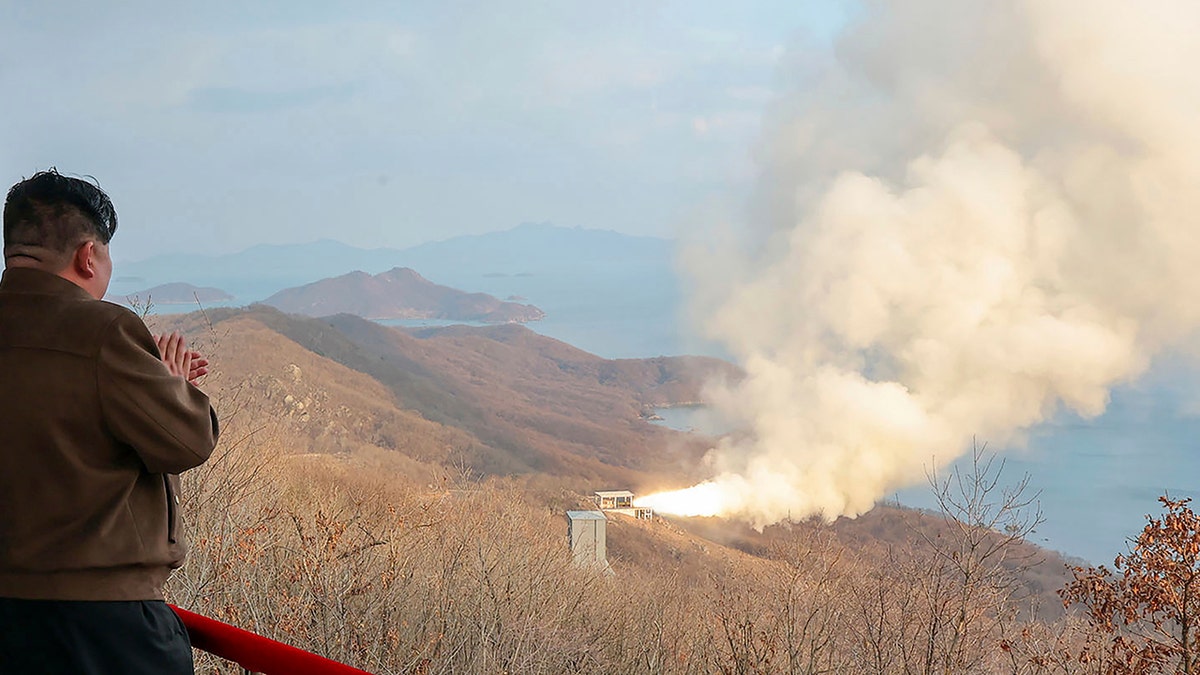 Engine test, smoke