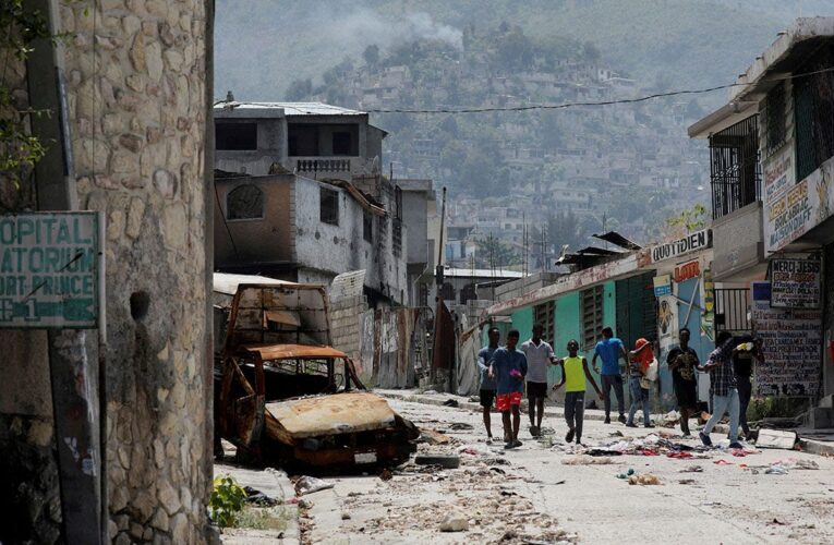 US organizing American evacuations from Haiti by helicopter as number of those seeking help nearly doubles