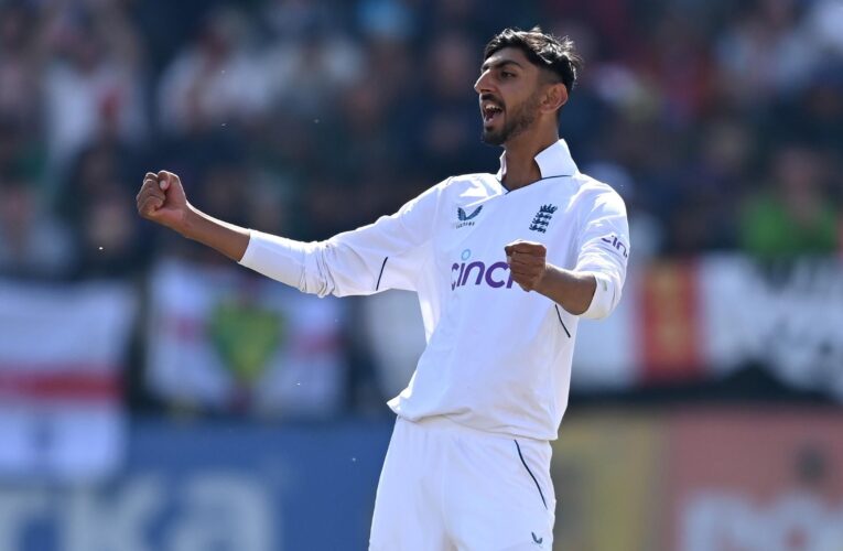 'He's adapted as he's gone on' – Cook, Finn on Bashir's bowling display v India