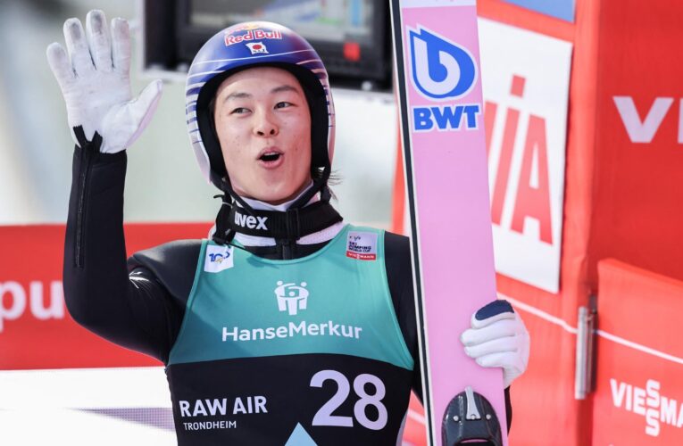 Ryoyu Kobayashi keeps ski jumping World Cup hopes alive with narrow victory over Peter Prevc in Trondheim