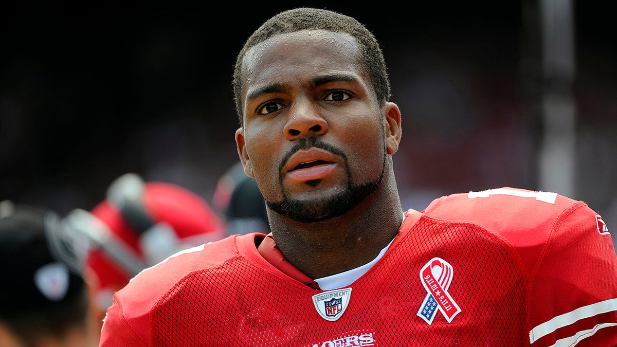 Braylon Edwards with 49ers