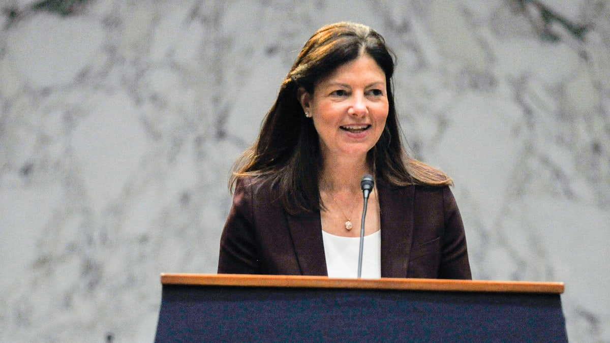 Ayotte speaks in DC