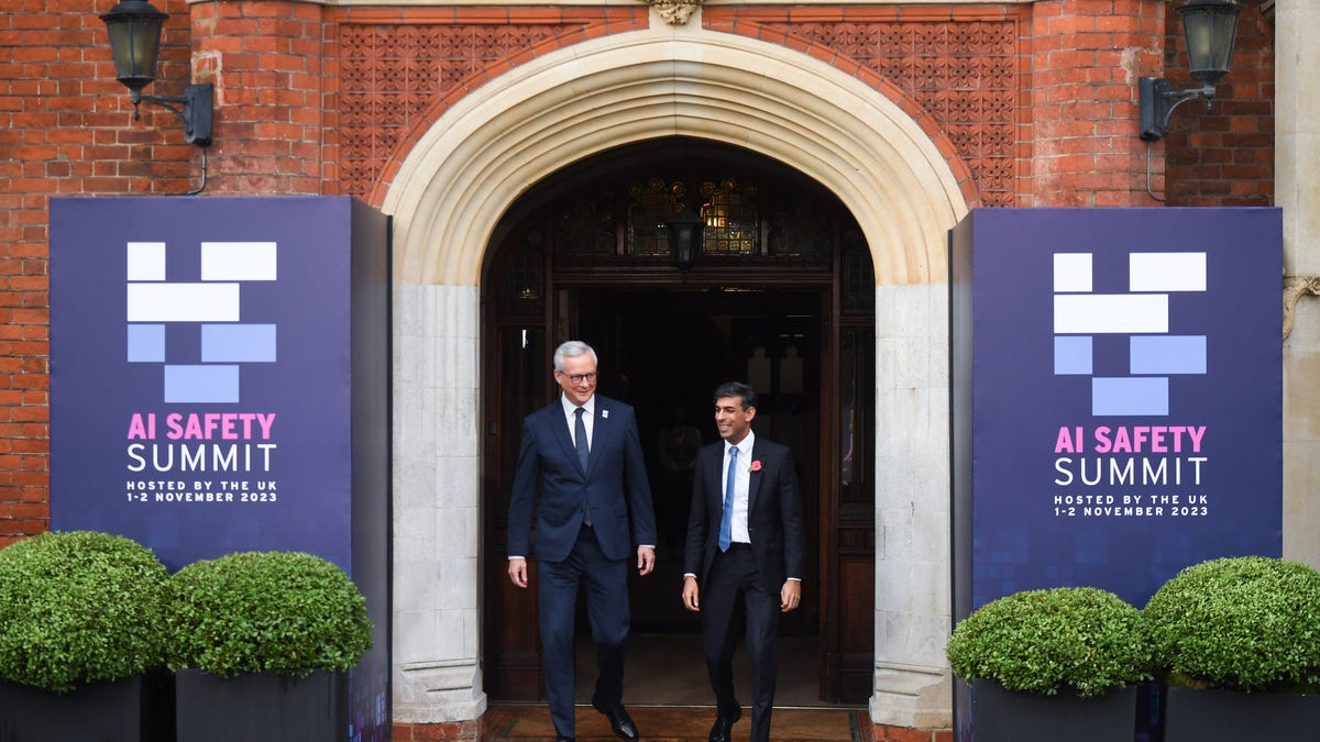 French finance minister with British PM