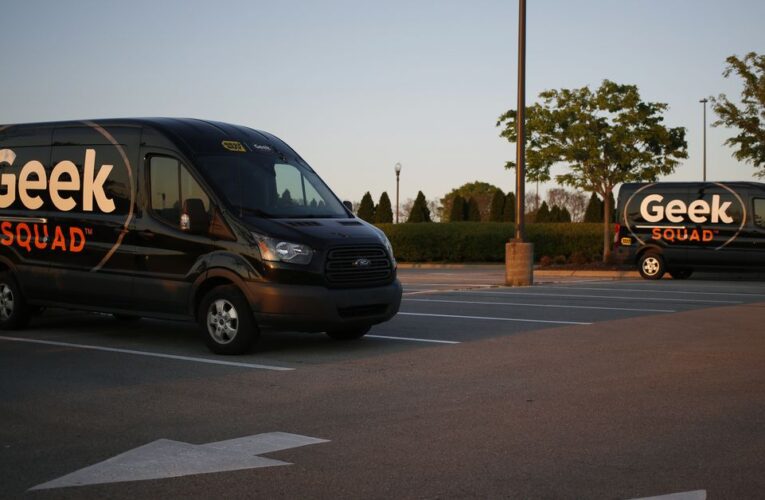 Best Buy Geek Squad employees report mass layoffs