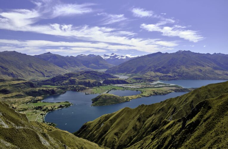 A travel guide to New Zealand: Cost, culture and more tips for visiting the country