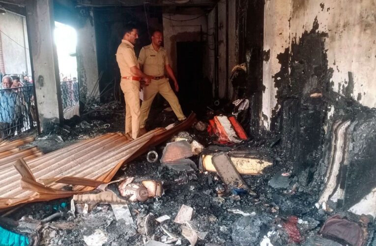 7 killed, including children, in fire at Indian tailoring shop