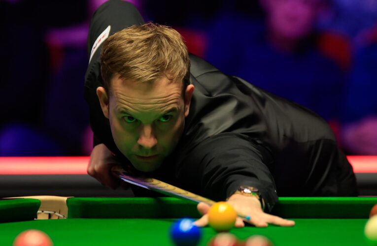 Tour Championship snooker 2024: Ali Carter survives to reach quarter-finals, Mark Williams beats Tom Ford