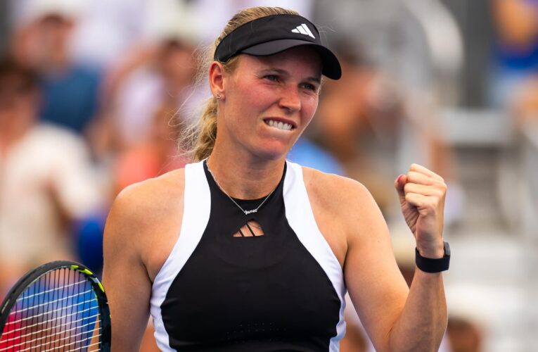 Caroline Wozniacki storms to straight-sets victory against McCartney Kessler in Charleston Open first round