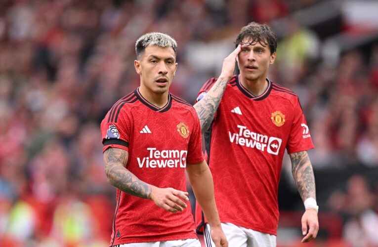 Lindelof and Martinez ruled out for month in latest Man Utd injury setback