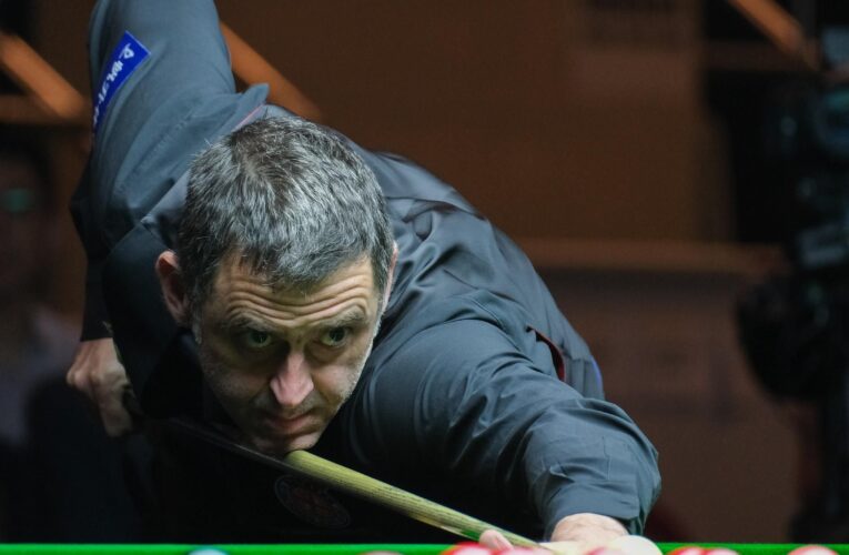 Tour Championship: Ronnie O’Sullivan delivers eight-frame onslaught in quarter-final grudge match with Ali Carter