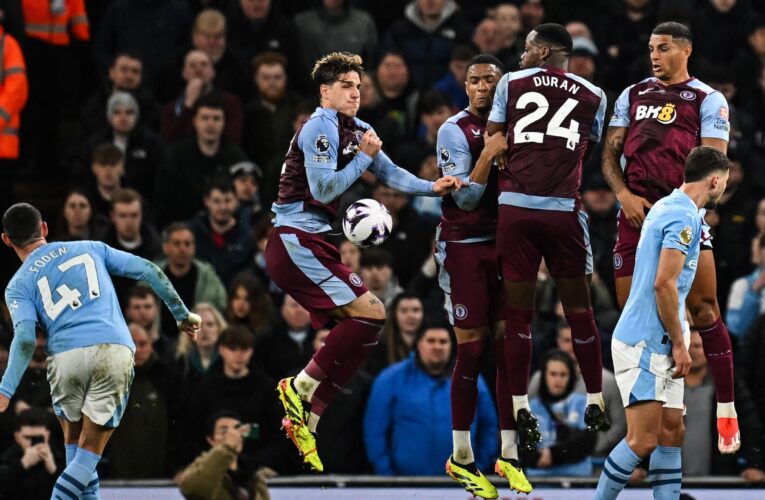'That's embarrassing!’ – McCoist hits out at ‘poor’ Villa wall for Man City goal