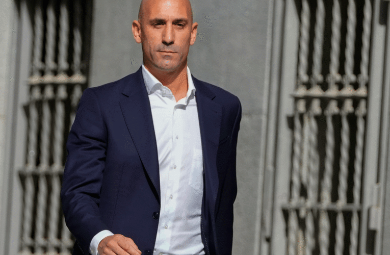 Spanish police arrest ex-soccer federation head Rubiales on return to country amid corruption probe