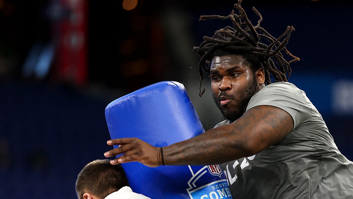 T'Vondre Sweat at the Combine