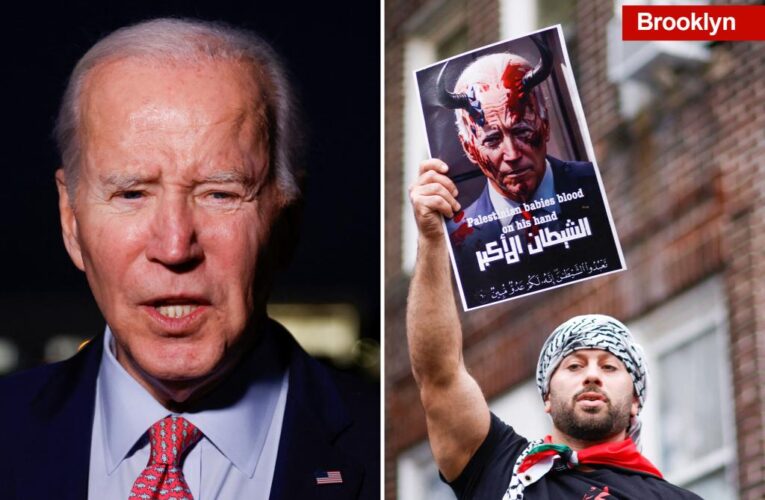 Biden shrinks Ramadan event after Muslim leaders refuse to attend over Gaza war