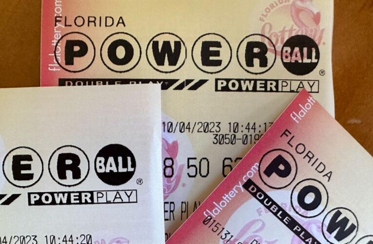 Powerball player wins $1.33B jackpot after hours-long delay